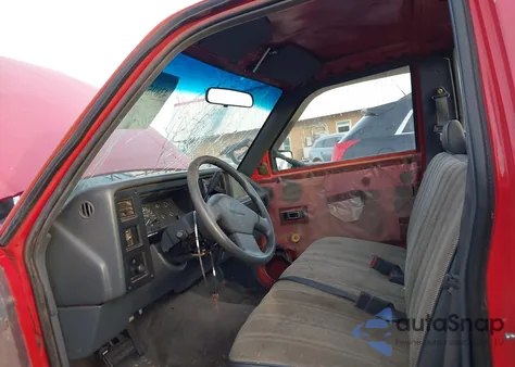 1993 Dodge Dakota from USA, damaged, VIN 1B7FL26X0PS219119